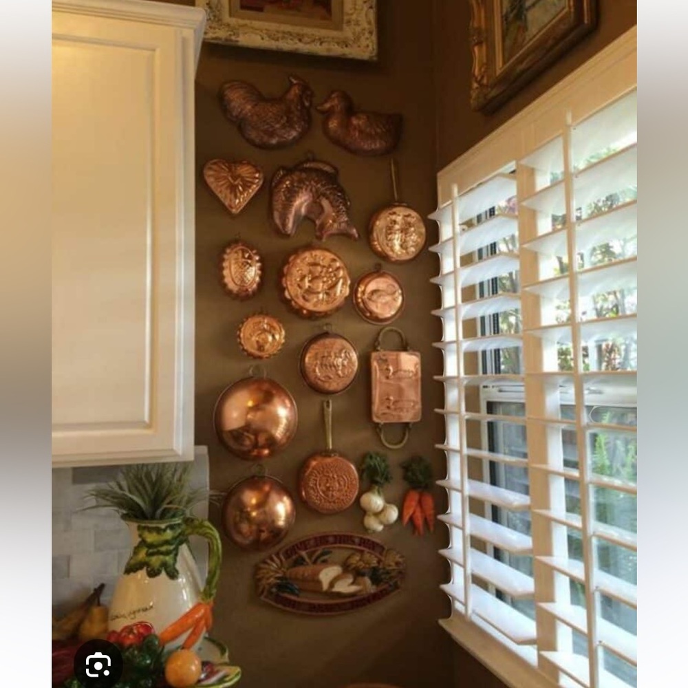 HUGE Markdown! FRENCH COUNTRY KITCHEN Vintage copper fish MOLDS  + FREEBIES